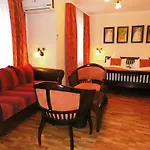 Aparthotel Guzulka & Restaurant 3*