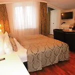 Aparthotel Guzulka & Restaurant Aparthotel 3*
