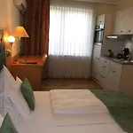 Aparthotel Aparthotel Guzulka & Restaurant 3*