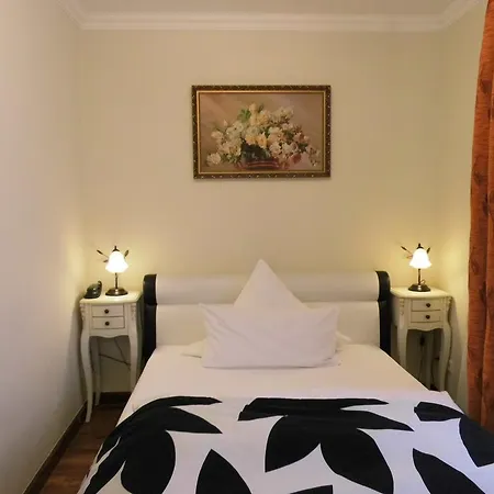 Apart Otel Guzulka & Restaurant 3*