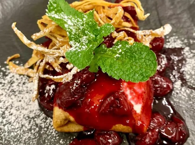 Guzulka & Restaurant Aparthotel 3*