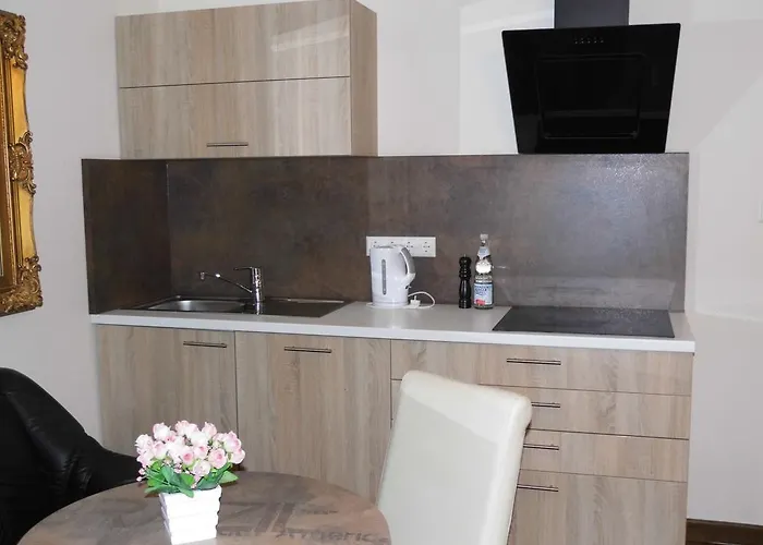 Guzulka & Restaurant