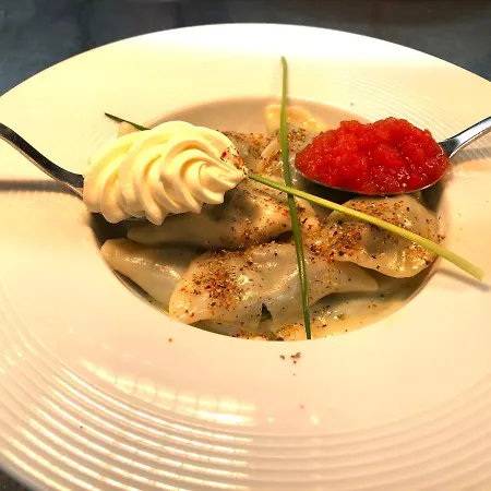 Guzulka & Restaurant Aparthotel