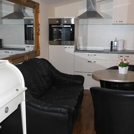 Guzulka & Restaurant 3* Berlino