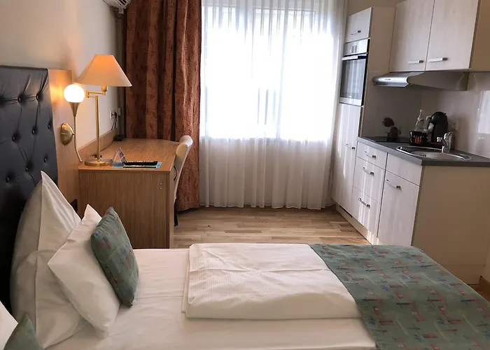 Guzulka & Restaurant Berlin